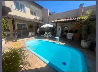 Casa com 4 Quartos à venda, 280m² no Piratininga, Niterói