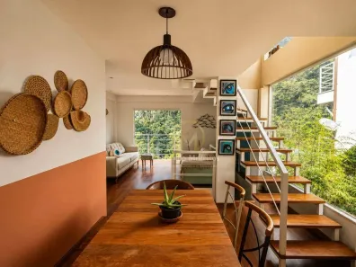 Casa de Condomínio com 3 Quartos à venda, 160m² no Fazenda Inglesa, Petrópolis