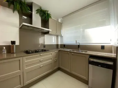 Apartamento com 3 Quartos à venda, 187m² no Meia Praia, Itapema