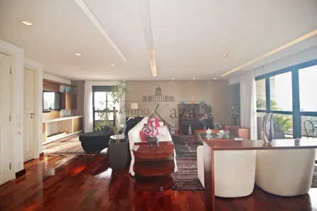 Apartamento com 3 Quartos à venda, 180m² no Higienópolis, São Paulo