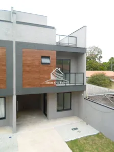 Sobrado com 3 Quartos à venda, 170m² no Capão Raso, Curitiba
