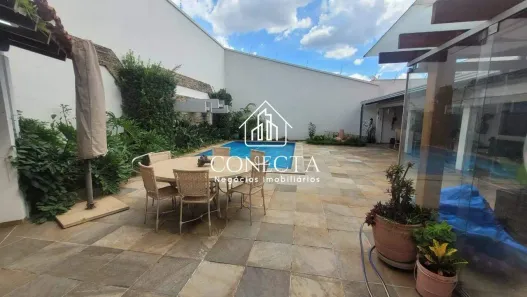 Casa com 4 Quartos à venda, 368m² no Vigilato Pereira, Uberlândia