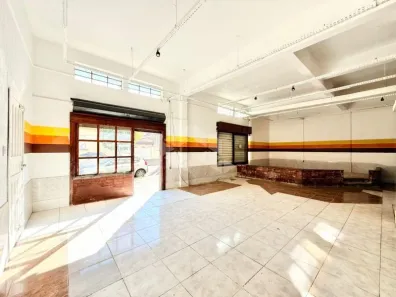 Ponto Comercial para alugar, 250m² no São Geraldo, Porto Alegre