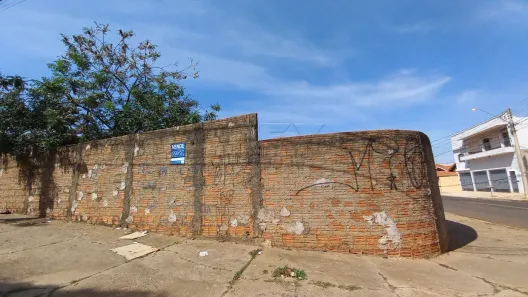 Lote/Terreno à venda, 242m² no Vila Riachuelo, Bauru