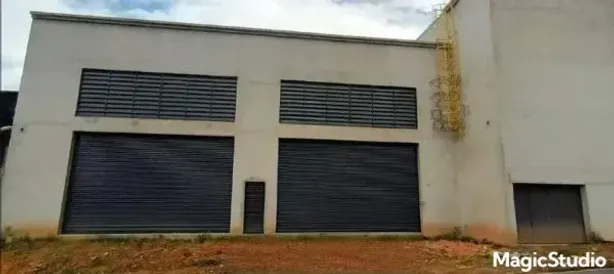 Galpão/Depósito/Armazém para alugar, 290m² no Centro (Justinópolis), Ribeirão das Neves