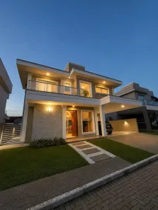Casa de Condomínio com 4 Quartos à venda, 323m² no Campeche, Florianópolis