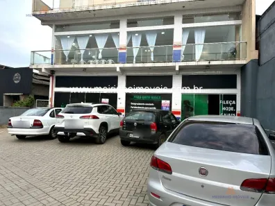 Sala Comercial para alugar, 280m² no Espinheiros, Joinville
