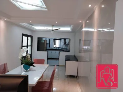 Sobrado com 4 Quartos à venda, 324m² no Jardim Las Vegas, Santo André