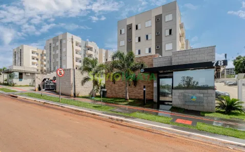 Apartamento com 2 Quartos para alugar, 46m² no Chácaras Aeroporto, Maringá