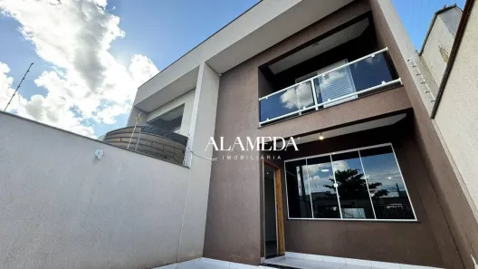 Casa com 3 Quartos para alugar, 140m² no Loteamento Chamonix, Londrina