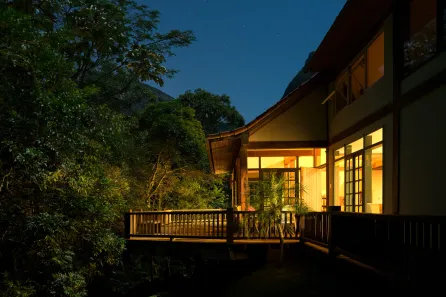 Casa de Condomínio com 4 Quartos à venda, 450m² no Pedro do Rio, Petrópolis