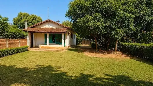 Fazenda/Sítio com 3 Quartos à venda, 300m² no Condomínio Nossa Senhora de Lourdes (Zona Rural), São José do Rio Preto
