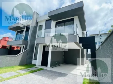 Sobrado com 3 Quartos à venda, 172m² no Ingleses do Rio Vermelho, Florianópolis