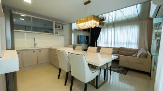 Apartamento com 4 Quartos à venda, 156m² no Meia Praia, Itapema