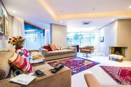 Apartamento com 3 Quartos à venda, 140m² no Mont Serrat, Porto Alegre