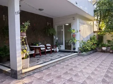 Casa com 3 Quartos à venda, 440m² no Vital Brazil, Niterói