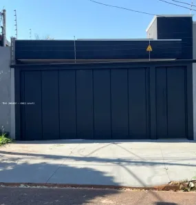 Casa com 3 Quartos à venda, 124m² no Vila Planalto, Campo Grande