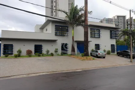 Imóvel Comercial com 1 Quarto para alugar, 900m² no Nova Campinas, Campinas