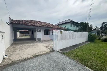 Casa com 3 Quartos à venda, 136m² no Pineville, Pinhais