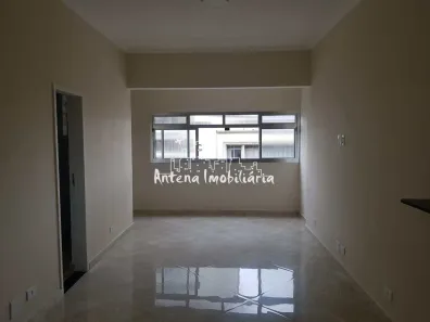 Kitnet à venda, 32m² no República, São Paulo