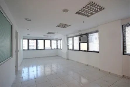 Sala Comercial para alugar, 77m² no Perdizes, São Paulo