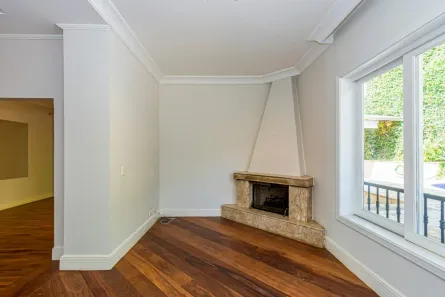 Casa com 3 Quartos para alugar, 470m² no Jardim Guedala, São Paulo