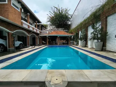 Sobrado com 4 Quartos à venda, 290m² no Ponta da Praia, Santos