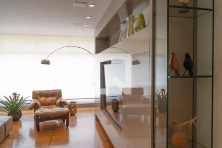 Apartamento com 3 Quartos à venda, 220m² no Higienópolis, São Paulo
