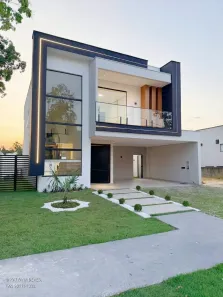 Casa de Condomínio com 4 Quartos à venda, 262m² no Ponta Negra, Manaus