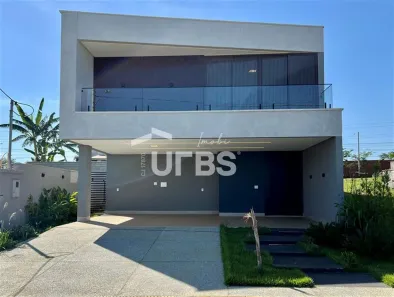 Casa de Condomínio com 4 Quartos à venda, 250m² no Jardins Parma, Senador Canedo