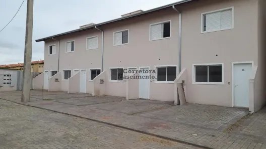 Casa com 2 Quartos à venda, 10m² no Jardim Jacinto, Jacareí
