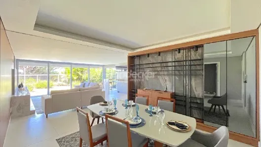 Apartamento com 3 Quartos para alugar, 316m² no Vila Assunção, Porto Alegre