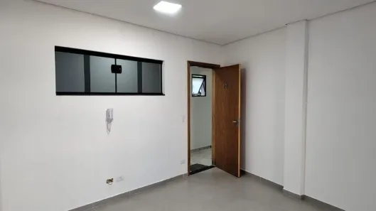 Ponto Comercial para alugar, 99m² no Vila Santa Luzia, Taboão da Serra