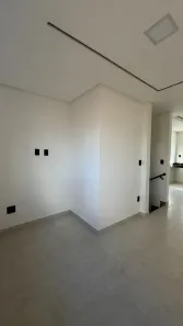 Casa de Condomínio com 2 Quartos à venda, 52m² no Guilhermina, Praia Grande