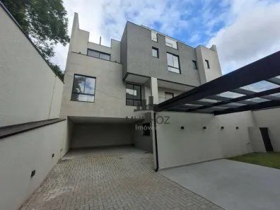 Casa com 3 Quartos à venda, 237m² no Santo Inácio, Curitiba