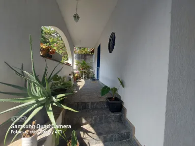 Casa com 3 Quartos para venda ou aluguel, 210m² no Jardim Leonor, São Paulo