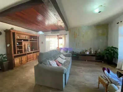 Casa de Condomínio com 4 Quartos à venda, 253m² no Maria Paula, São Gonçalo