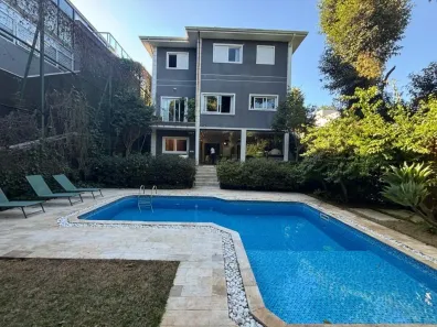 Casa de Condomínio com 4 Quartos à venda, 290m² no Golf Gardens, Carapicuíba