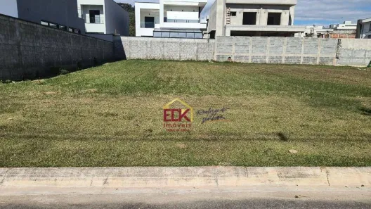 Lote/Terreno à venda, 300m² no Loteamento Residencial Fazenda Casa Grande, Taubaté