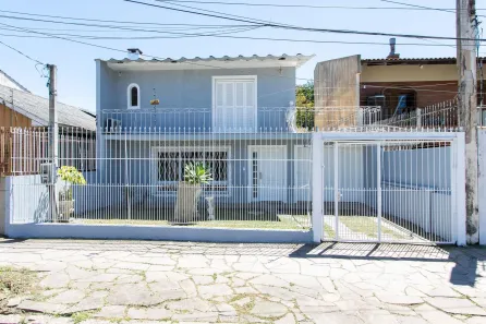 Casa com 3 Quartos à venda, 250m² no Cavalhada, Porto Alegre