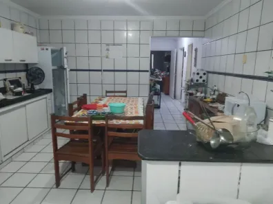Casa com 4 Quartos para alugar, 332m² no Casa Caiada, Olinda