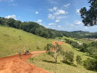 Lote/Terreno à venda, 600m² no Águas de Igaratá, Igaratá