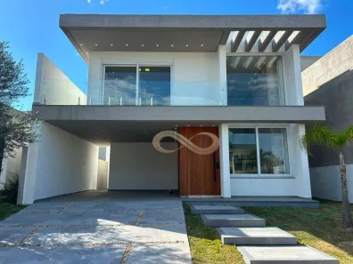 Casa de Condomínio com 3 Quartos à venda, 226m² no Vila Cachoeirinha, Cachoeirinha