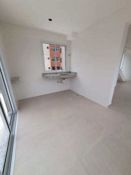 Apartamento com 2 quartos — Santa Efigênia, Belo Horizonte