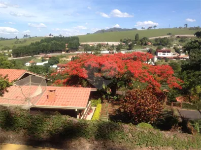 Fazenda/Sítio com 2 Quartos à venda, 390m² no Centro, Araçariguama