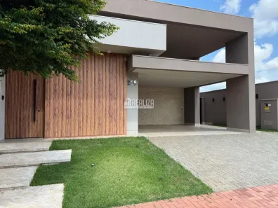 Casa de Condomínio com 3 Quartos à venda, 180m² no Estância dos Ipês, Uberaba