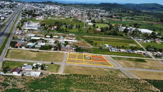 Lote/Terreno à venda, 662m² no , Sombrio
