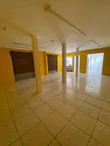Ponto Comercial para alugar, 90m² no Boaçu, São Gonçalo