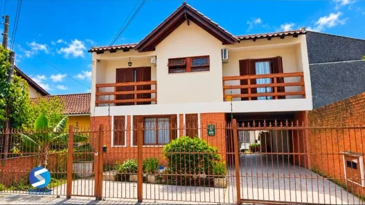 Casa com 4 Quartos à venda, 359m² no Nonoai, Porto Alegre