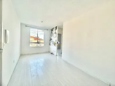 Apartamento com 2 Quartos para alugar, 50m² no Mário Quintana, Porto Alegre